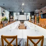 Lesny Dwor Piekarnia Mio Padre Restauracja Mamma Mia Bed & Breakfast 3*