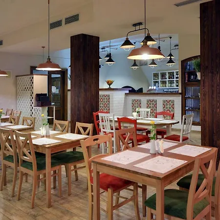 Lesny Dwor Piekarnia Mio Padre Restauracja Mamma Mia 3* カルパッチ