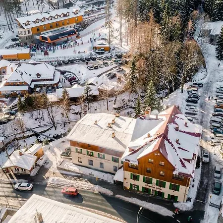 Lesny Dwor Karpacz Piekarnia Mio Padre Restauracja Mamma Mia