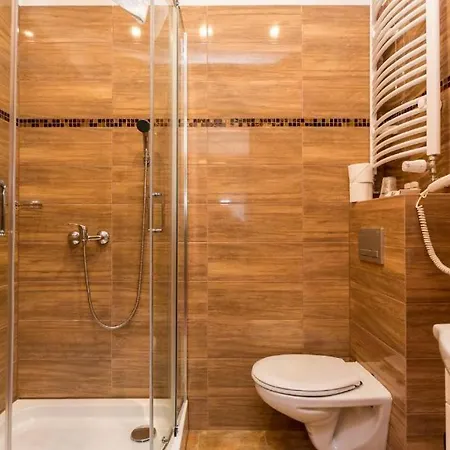 Lesny Dwor Piekarnia Mio Padre Restauracja Mamma Mia 3*