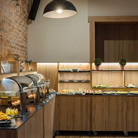 Lesny Dwor Karpacz Piekarnia Mio Padre Restauracja Mamma Mia Frühstückspension 3*