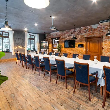 Lesny Dwor Piekarnia Mio Padre Restauracja Mamma Mia