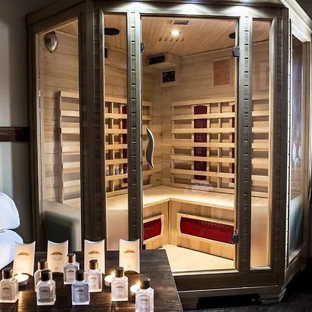 Lesny Dwor Piekarnia Mio Padre Restauracja Mamma Mia Bed & Breakfast 3*