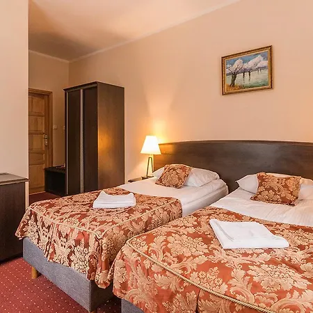 Bed & Breakfast Lesny Dwor *